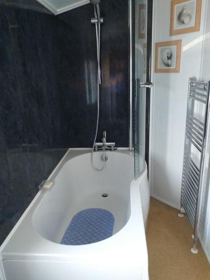 6 Berth Deluxe Ml7 On The Golden Palm Hotell Chapel Saint Leonards Exteriör bild